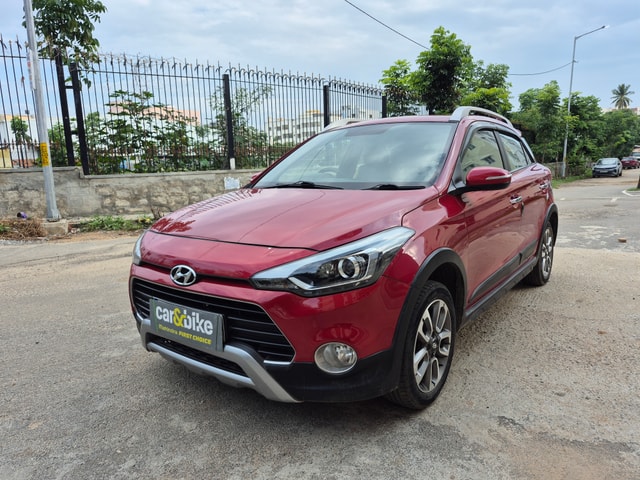 View Hyundai i20 Active Image 1 Used Hyundai i20 Active Image 1