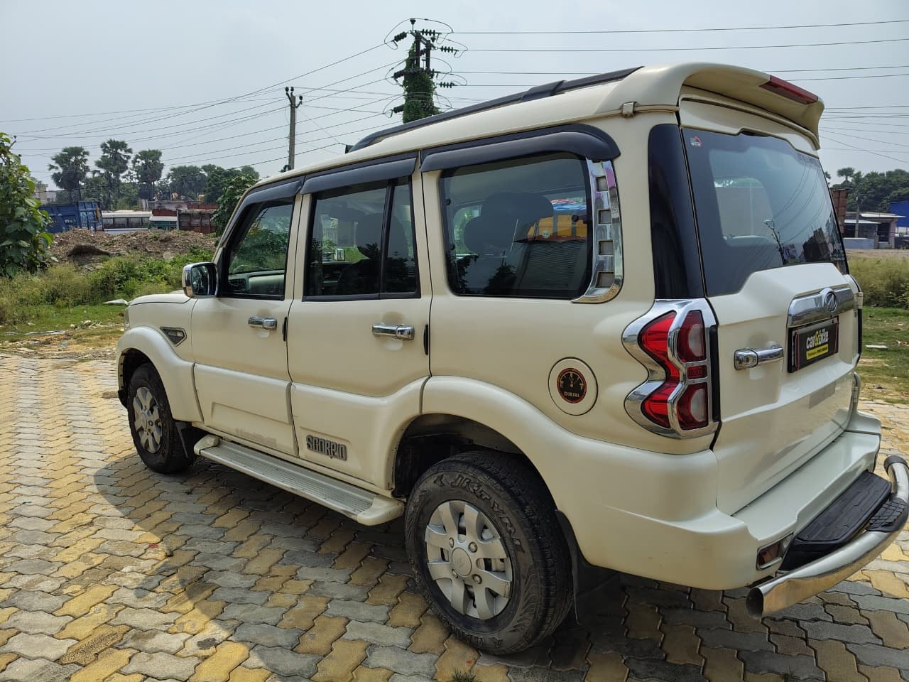 View 2019 Mahindra Scorpio S3 2WD BS IV Image 10 Used 2019 Mahindra Scorpio S3 2WD BS IV Image 10