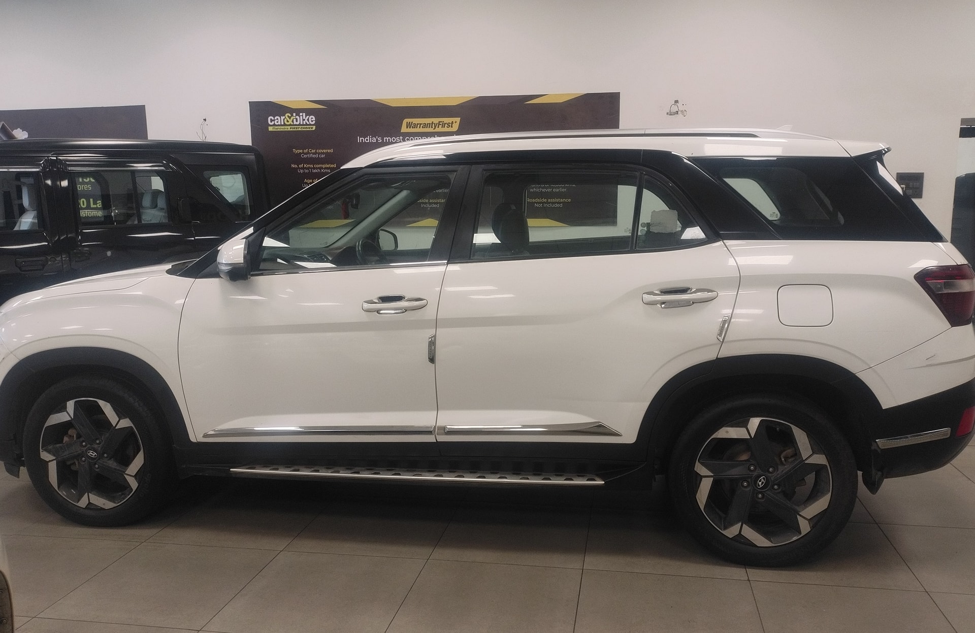 View 2022 Hyundai Alcazar Signature (O) 7 Seater AT Diesel Image 6 Used 2022 Hyundai Alcazar Signature (O) 7 Seater AT Diesel Image 6