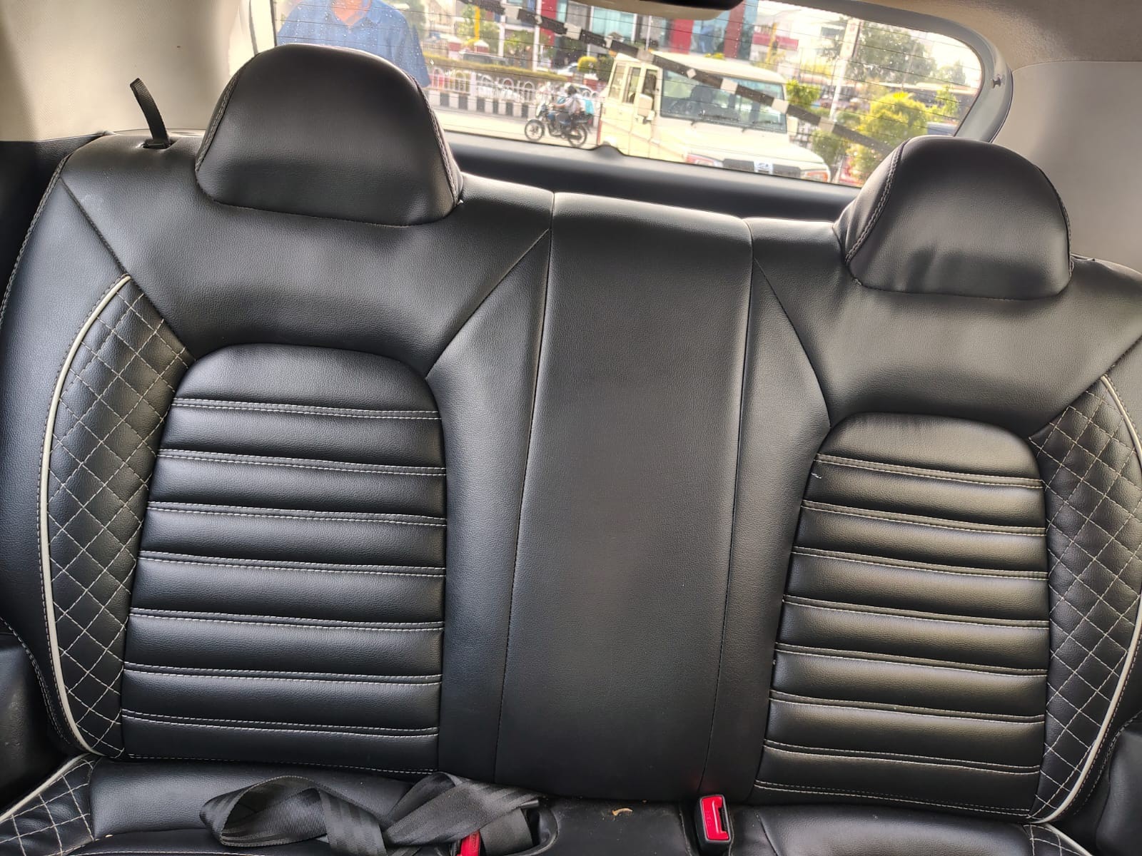 View 2022 Hyundai Venue S 1.2 Petrol Image 5 Used 2022 Hyundai Venue S 1.2 Petrol Image 5
