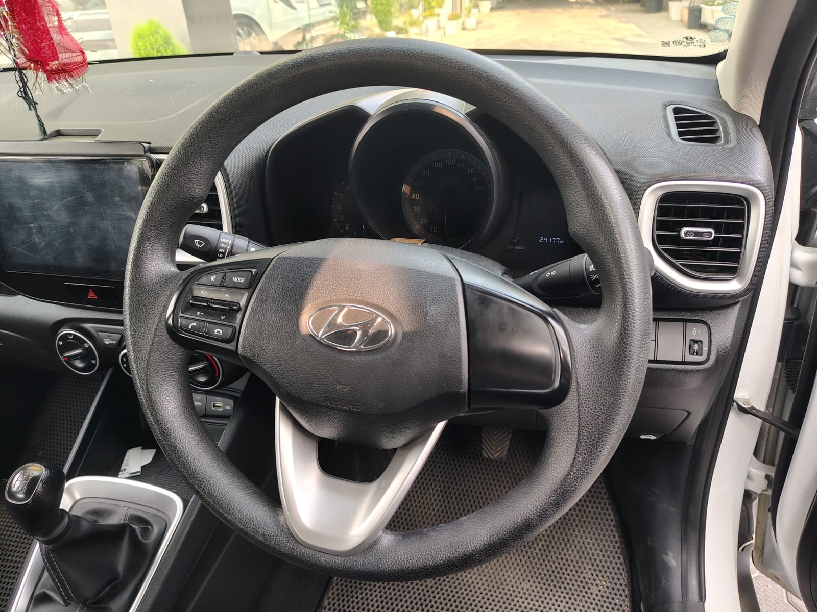 View 2022 Hyundai Venue S 1.2 Petrol Image 11 Used 2022 Hyundai Venue S 1.2 Petrol Image 11