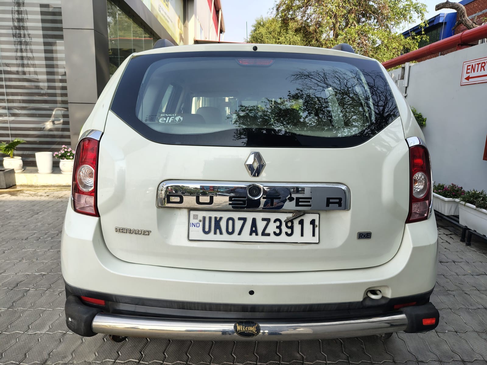 View 2013 Renault Duster Petrol RXE BS IV Image 4 Used 2013 Renault Duster Petrol RXE BS IV Image 4