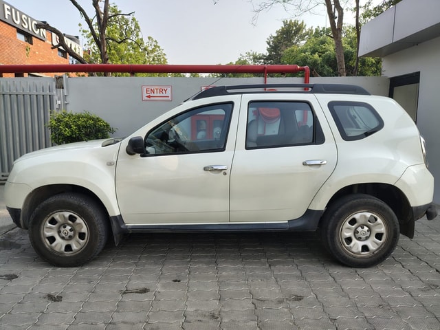 View Renault Duster Image 6 Used Renault Duster Image 6