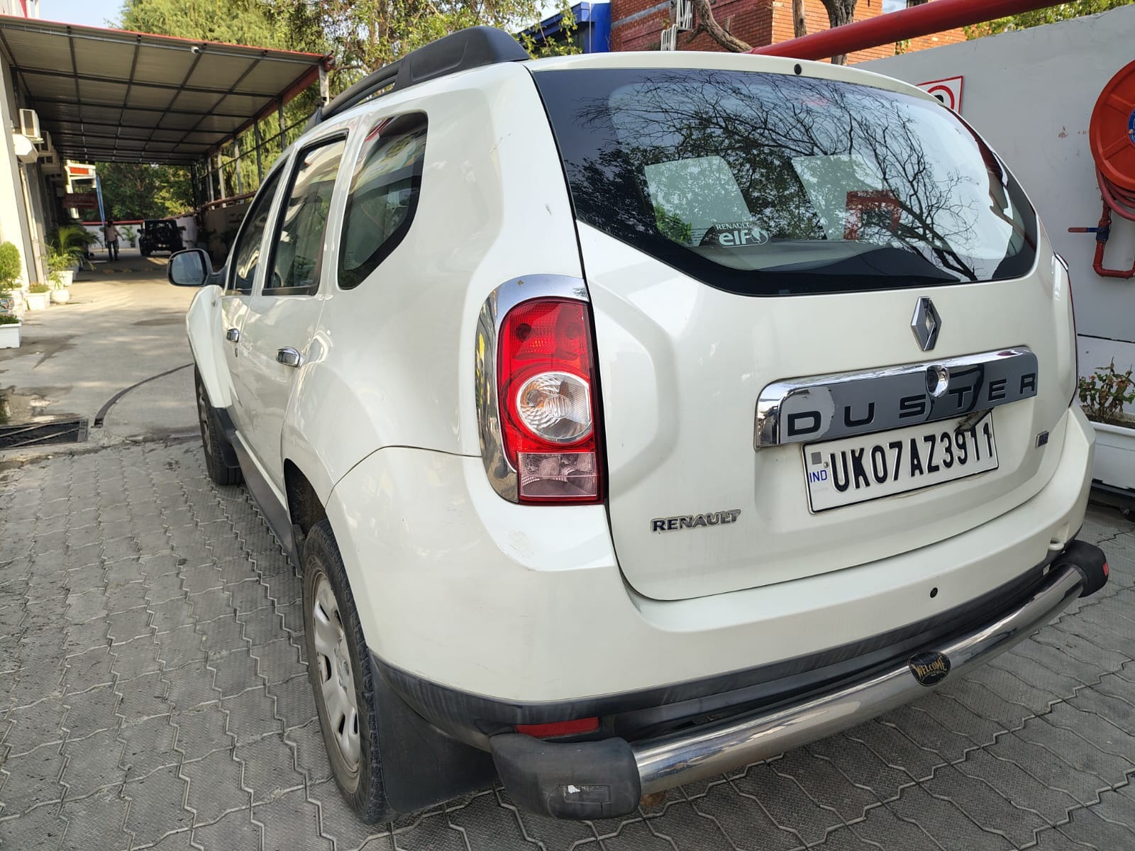 View 2013 Renault Duster Petrol RXE BS IV Image 10 Used 2013 Renault Duster Petrol RXE BS IV Image 10