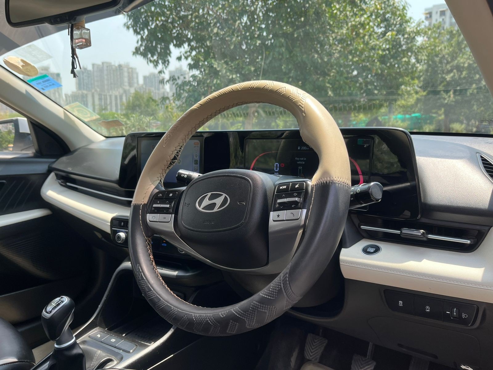 Used 2024 Hyundai Verna Used 2024 Hyundai Verna