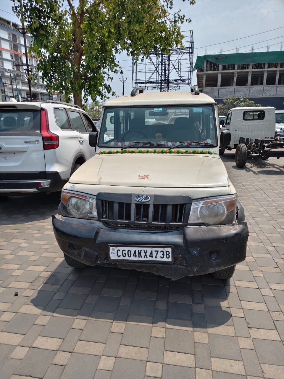 View 2013 Mahindra Bolero XL Image 2 Used 2013 Mahindra Bolero XL Image 2