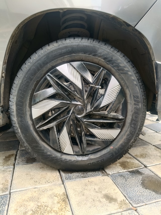 View Mahindra KUV100 Image 13 Used Mahindra KUV100 Image 13