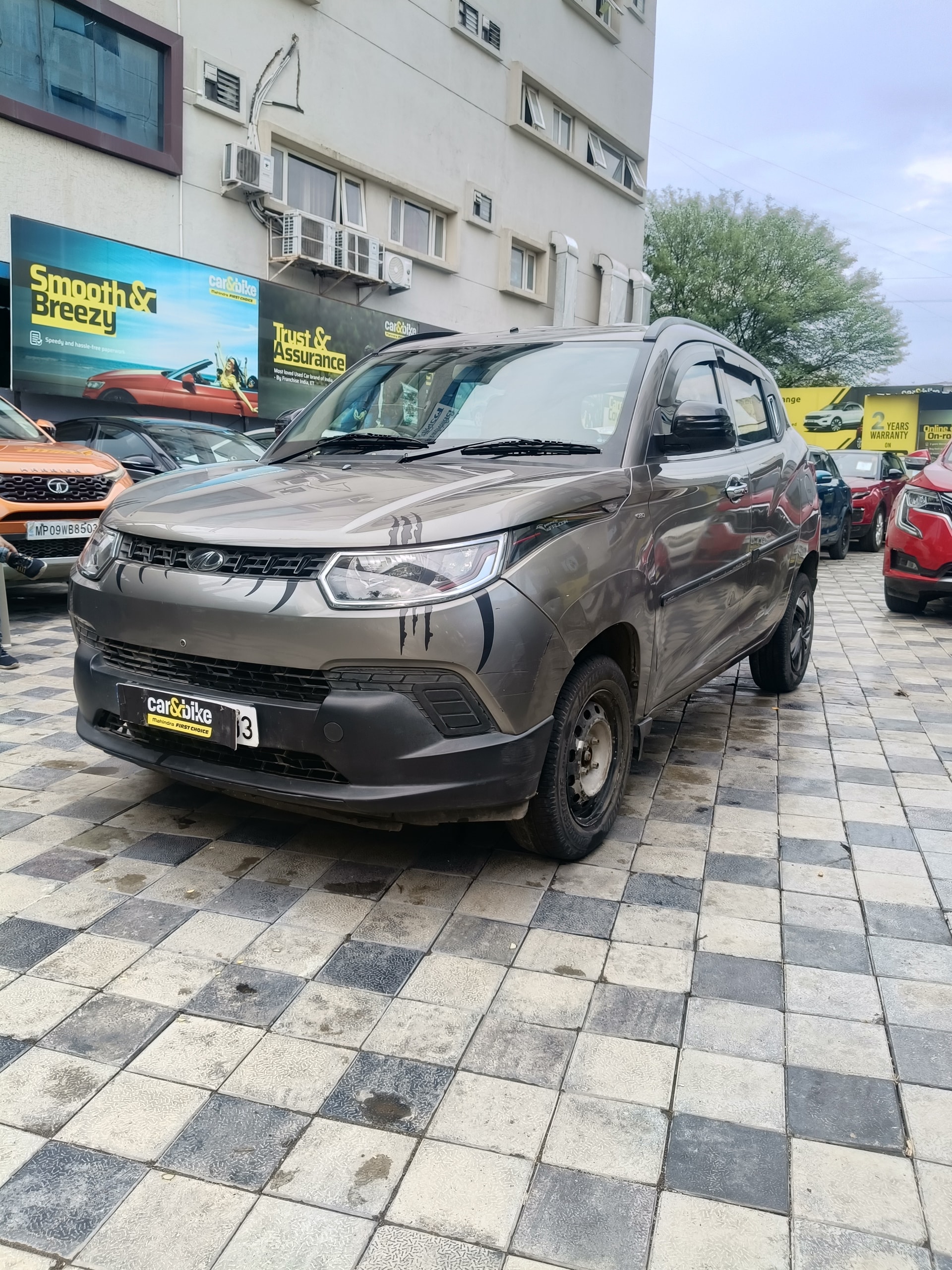 Used 2017 Mahindra KUV100 Used 2017 Mahindra KUV100