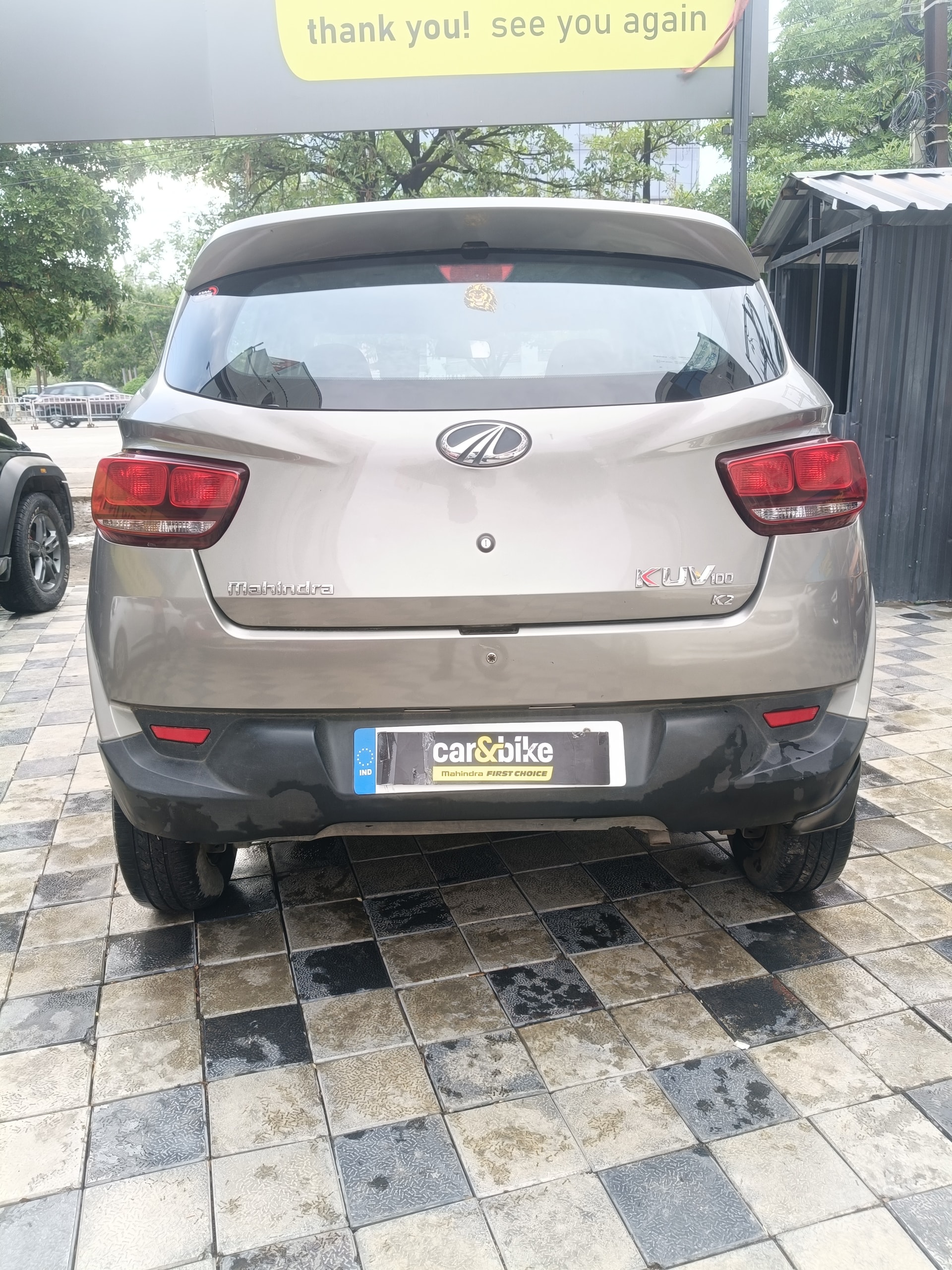 Used 2017 Mahindra KUV100 Used 2017 Mahindra KUV100