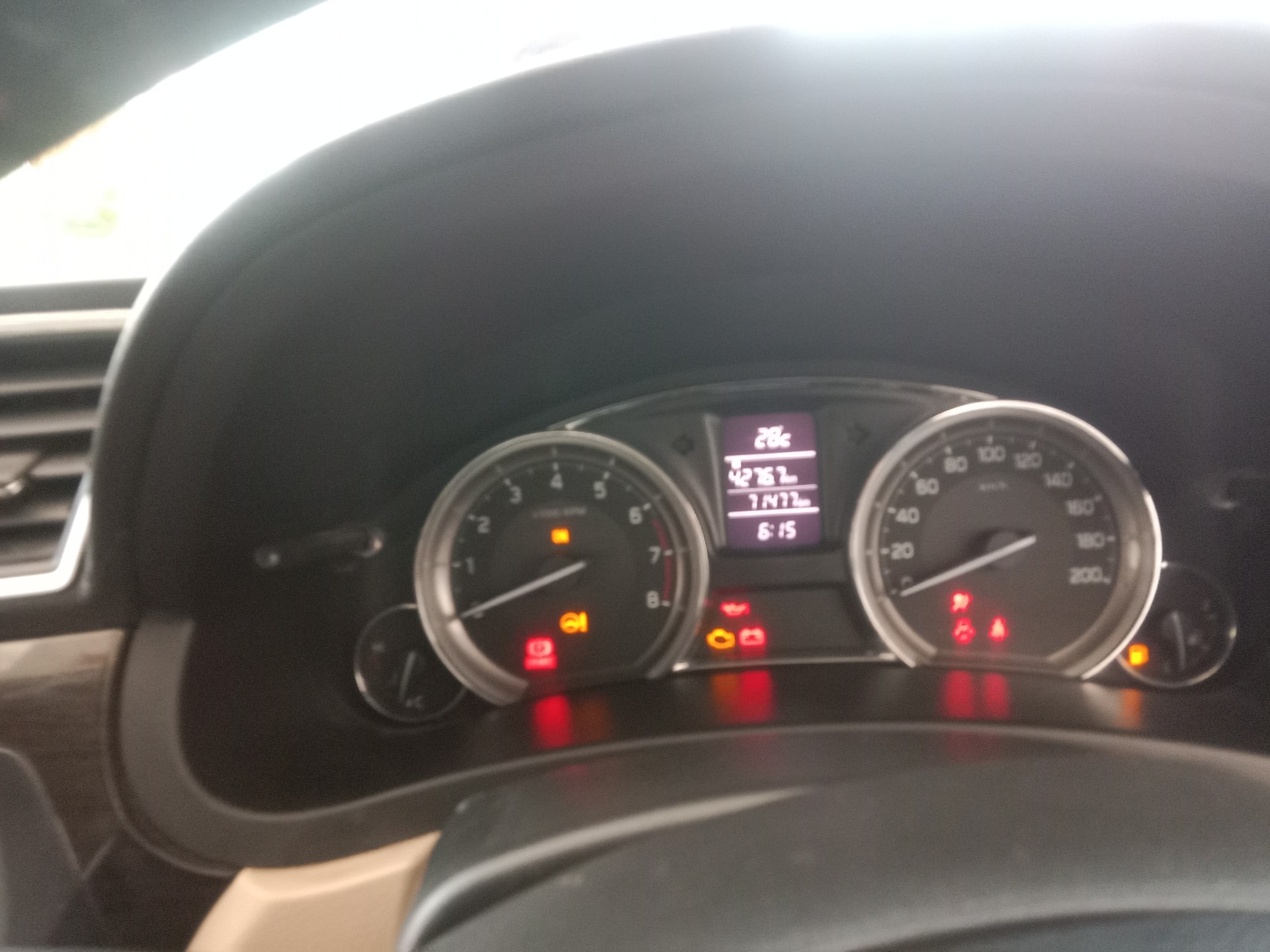 View 2017 Maruti Suzuki Ciaz Alpha Petrol BS IV Image 7 Used 2017 Maruti Suzuki Ciaz Alpha Petrol BS IV Image 7