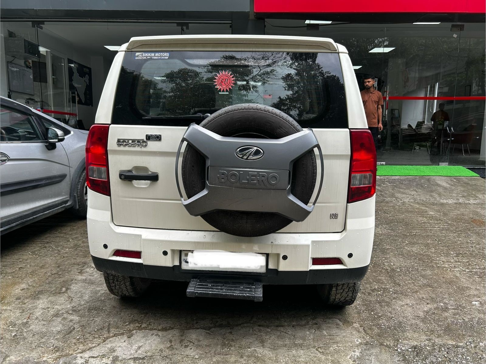 Used 2021 Mahindra Bolero Neo Used 2021 Mahindra Bolero Neo
