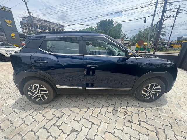 View Mahindra XUV 3XO Image 8 Used Mahindra XUV 3XO Image 8