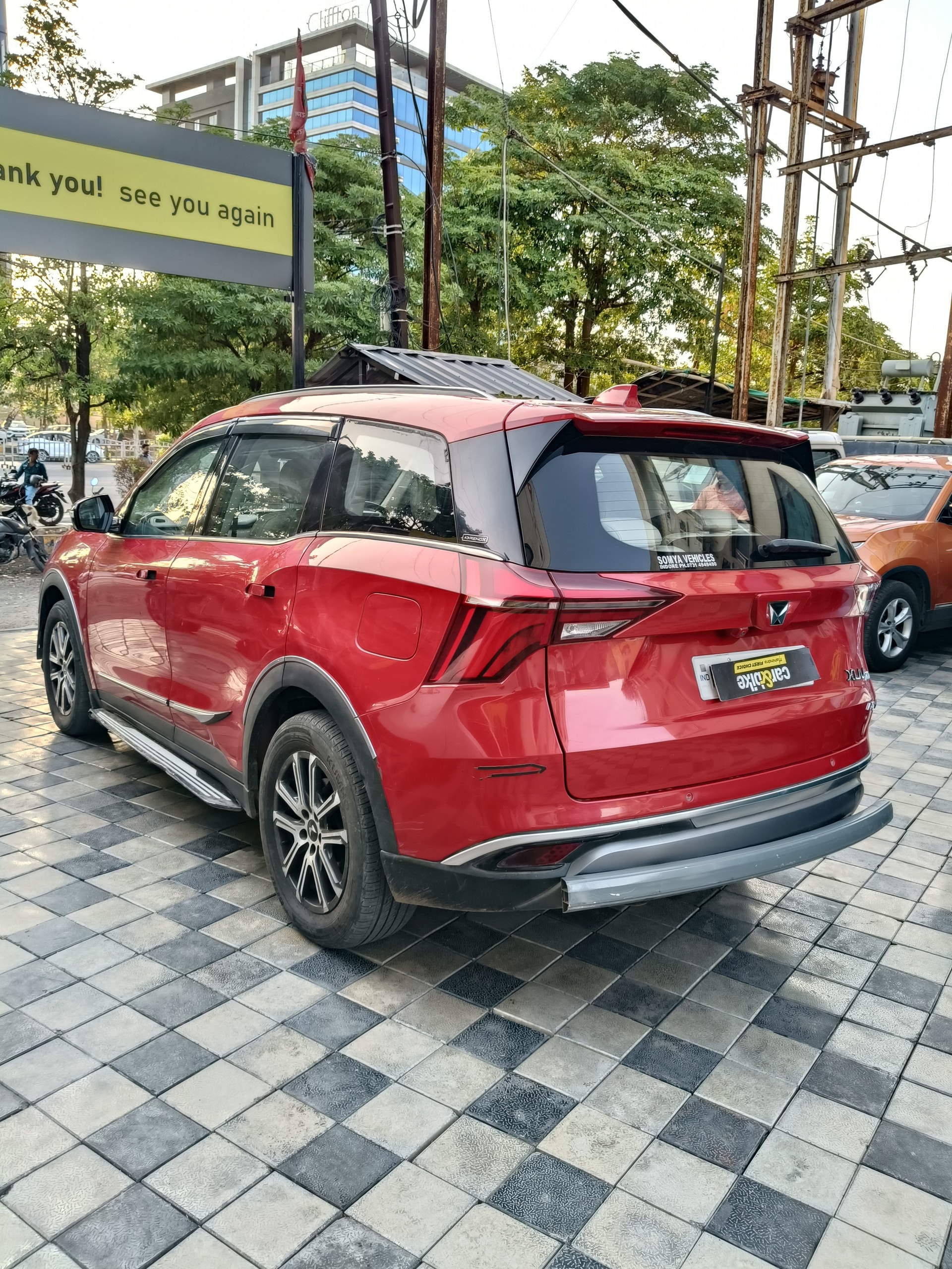 Used 2022 Mahindra XUV700 Used 2022 Mahindra XUV700