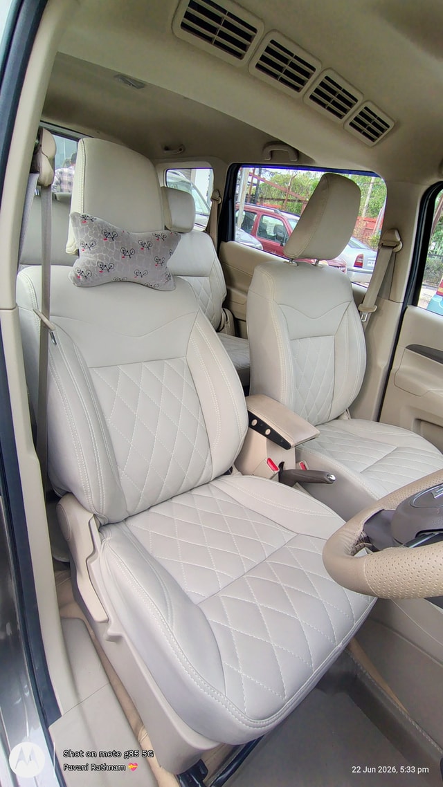 View Maruti Suzuki Ertiga Image 3 Used Maruti Suzuki Ertiga Image 3