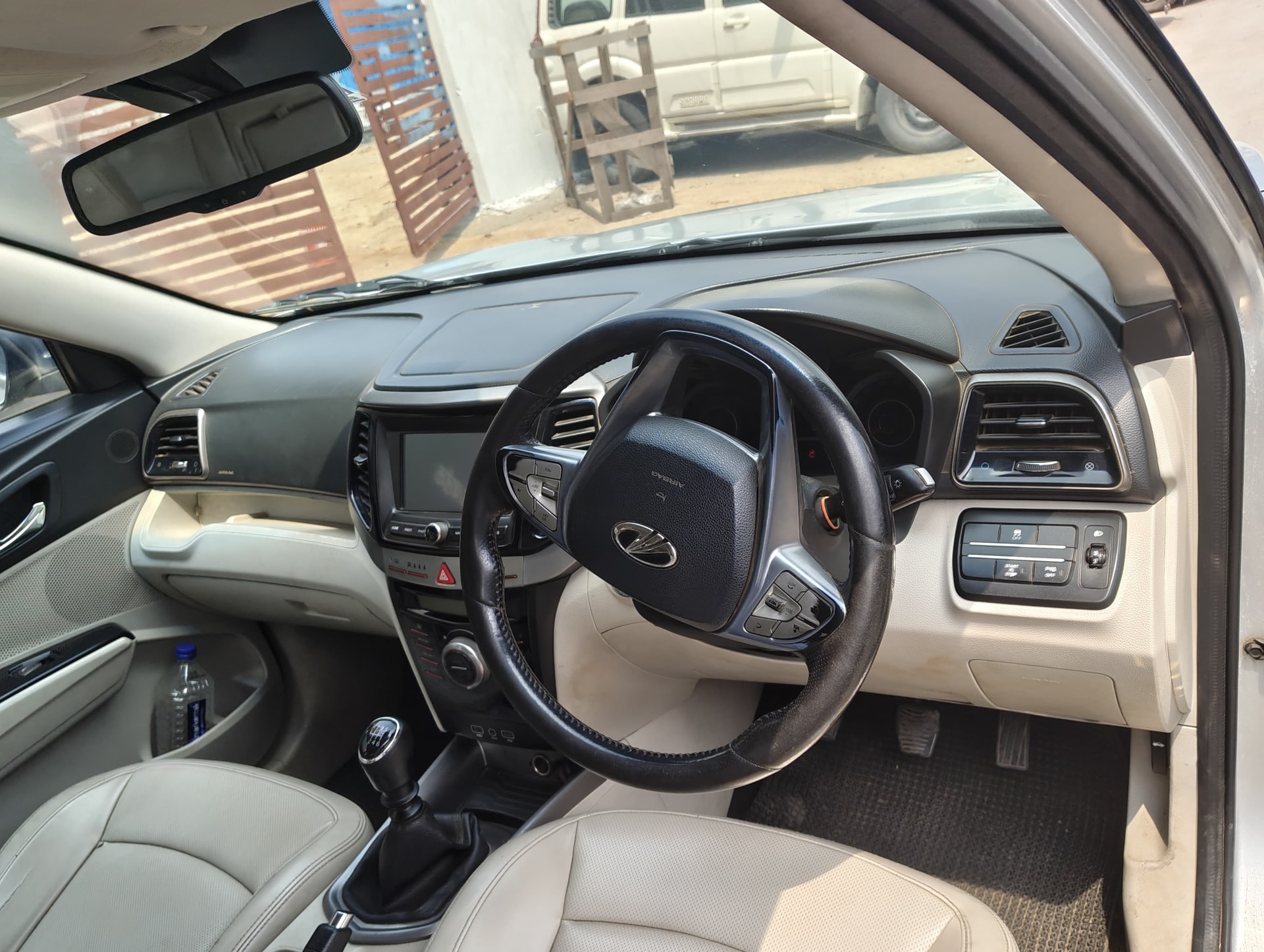 Used 2019 Mahindra XUV300 Used 2019 Mahindra XUV300