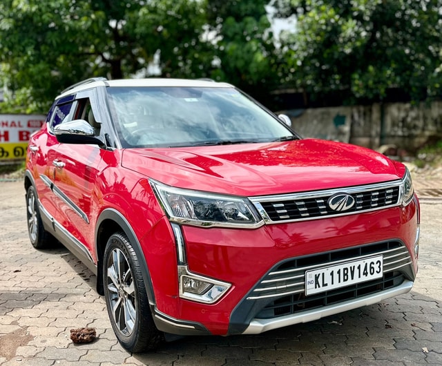 View Mahindra XUV300 Image 12 Used Mahindra XUV300 Image 12