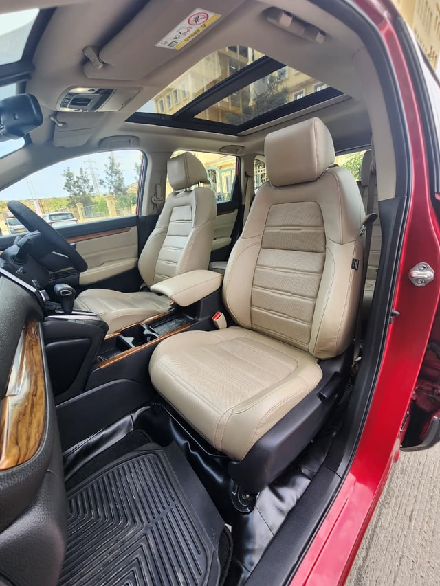 View Honda CR-V Image 13 Used Honda CR-V Image 13