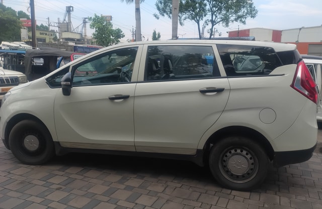 View Mahindra Marazzo Image 6 Used Mahindra Marazzo Image 6