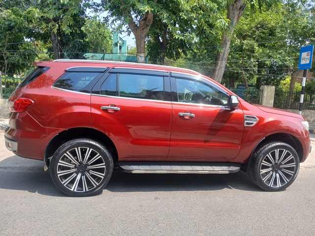 View Ford Endeavour Image 4 Used Ford Endeavour Image 4