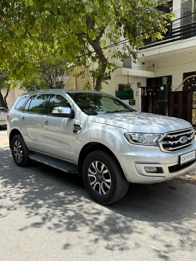 View Ford Endeavour Image 2 Used Ford Endeavour Image 2