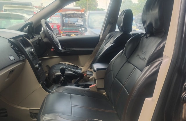 View Mahindra XUV500 Image 13 Used Mahindra XUV500 Image 13