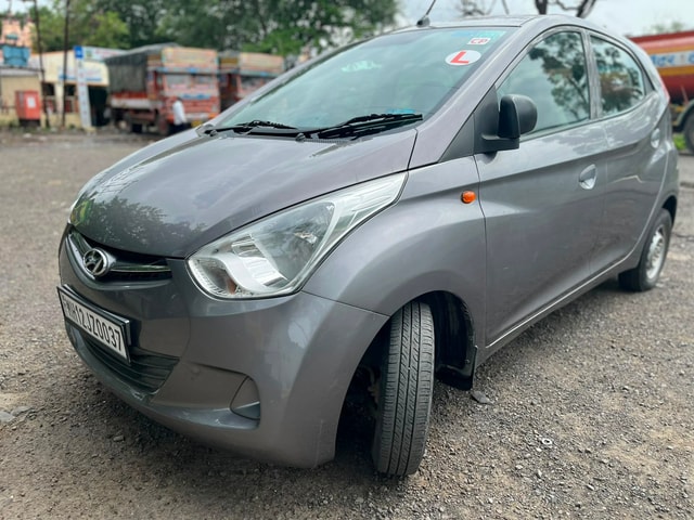 View Hyundai EON Image 13 Used Hyundai EON Image 13