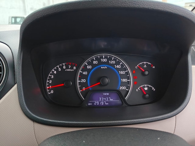View Hyundai Grand i10 Image 5 Used Hyundai Grand i10 Image 5