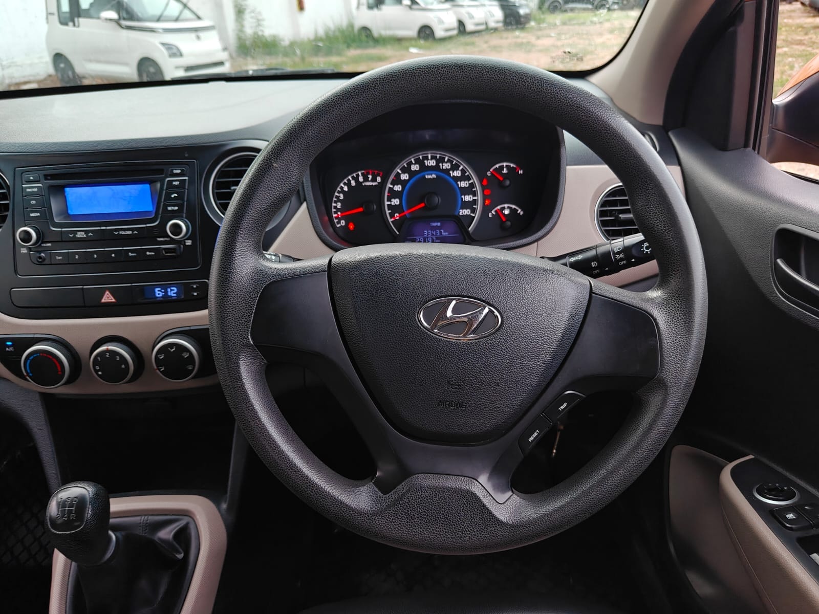 Used 2016 Hyundai Grand i10 Used 2016 Hyundai Grand i10