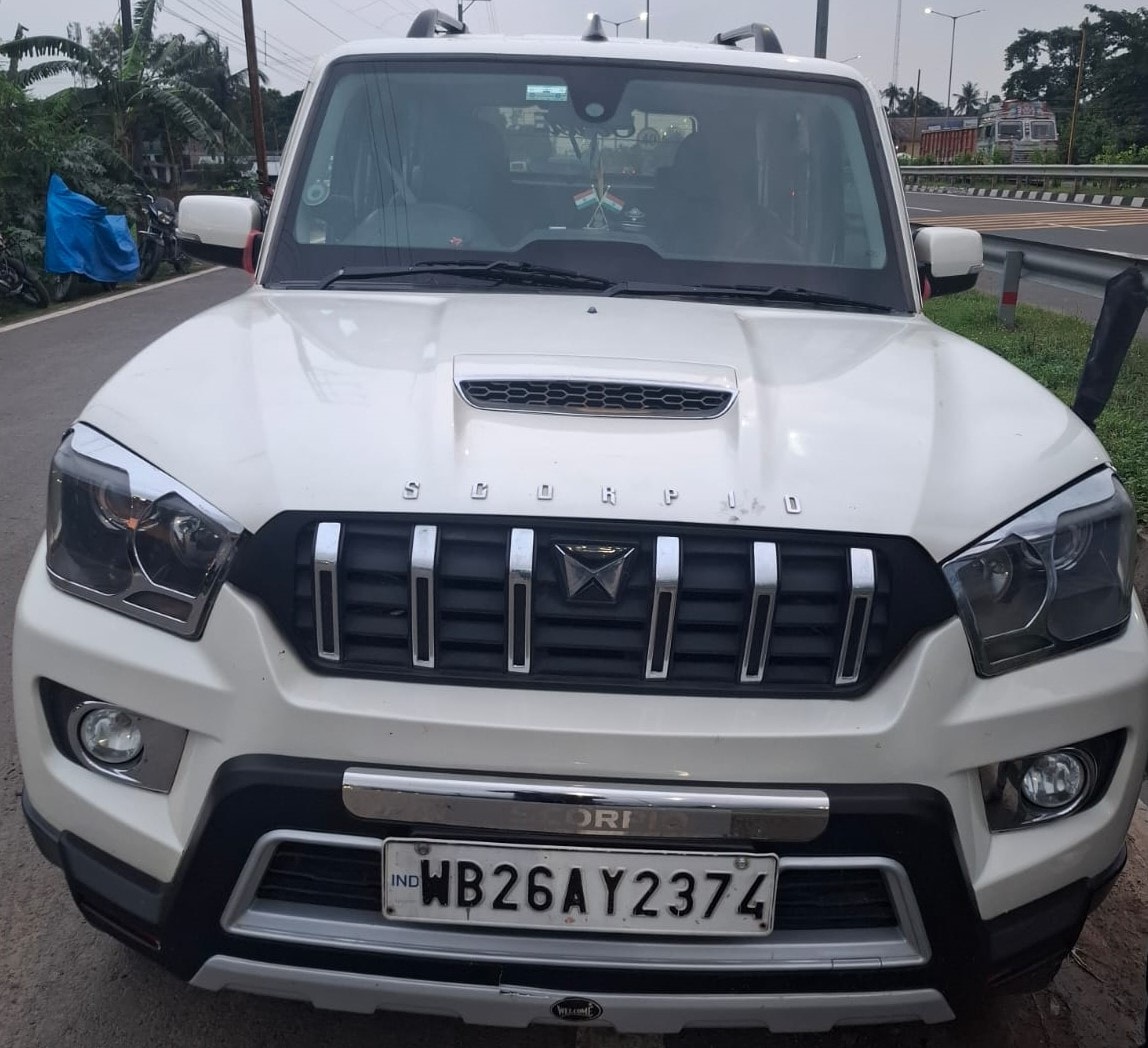 View 2017 Mahindra Scorpio S11 2WD BS IV Image 2 Used 2017 Mahindra Scorpio S11 2WD BS IV Image 2