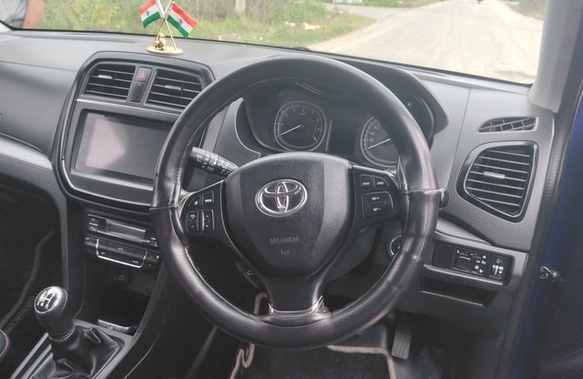 View Toyota Urban Cruiser Image 11 Used Toyota Urban Cruiser Image 11