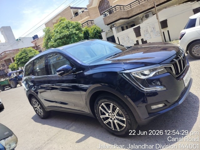 View Mahindra XUV700 Image 6 Used Mahindra XUV700 Image 6