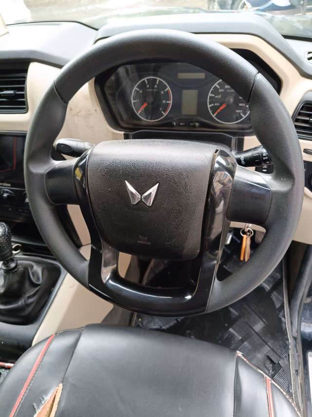 View Mahindra Scorpio Classic Image 10 Used Mahindra Scorpio Classic Image 10