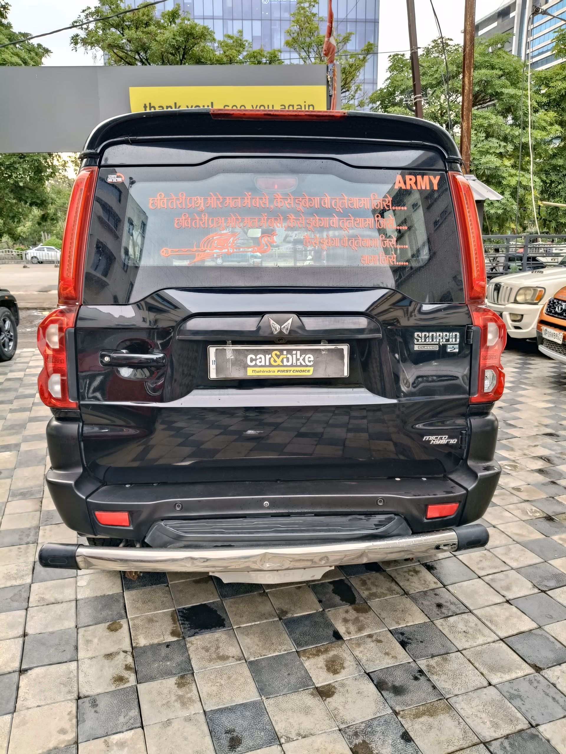 View 2023 Mahindra Scorpio Classic S 7 Seater Image 4 Used 2023 Mahindra Scorpio Classic S 7 Seater Image 4