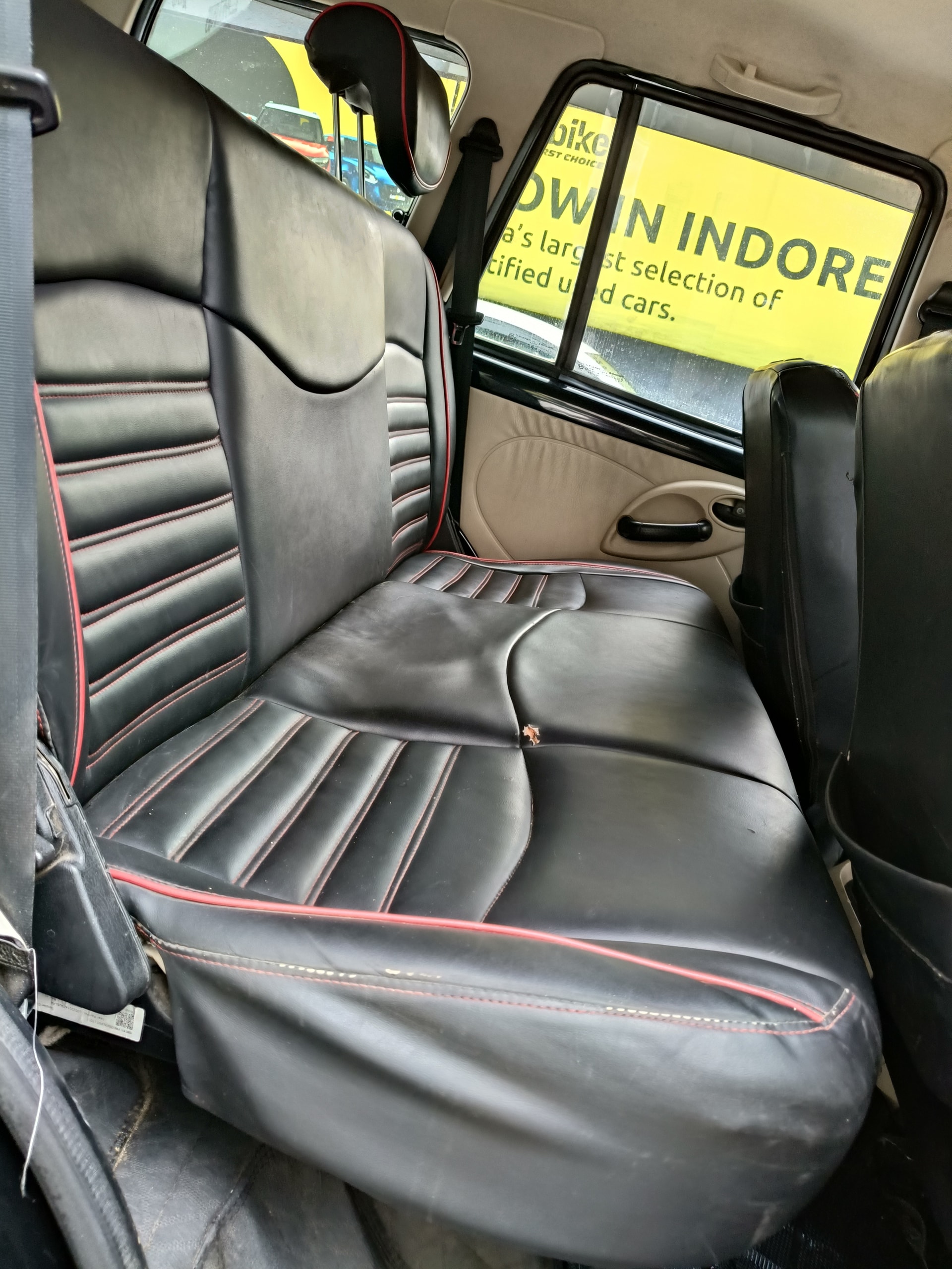View 2023 Mahindra Scorpio Classic S 7 Seater Image 5 Used 2023 Mahindra Scorpio Classic S 7 Seater Image 5