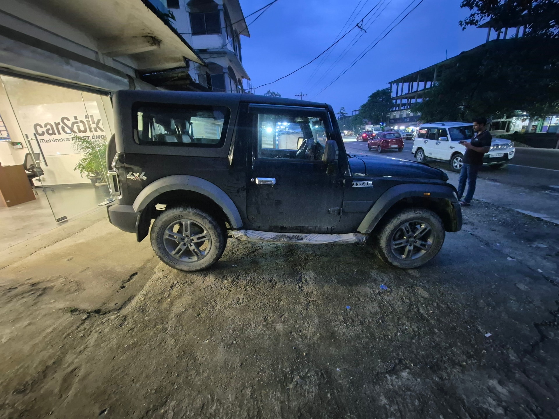 View 2022 Mahindra Thar LX Automatic 4 Seater Hard Top Image 8 Used 2022 Mahindra Thar LX Automatic 4 Seater Hard Top Image 8