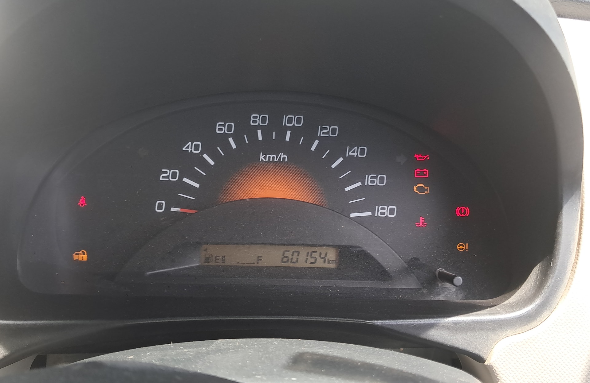 View 2013 Maruti Suzuki Wagon R LXI 1.0 BS IV Image 7 Used 2013 Maruti Suzuki Wagon R LXI 1.0 BS IV Image 7