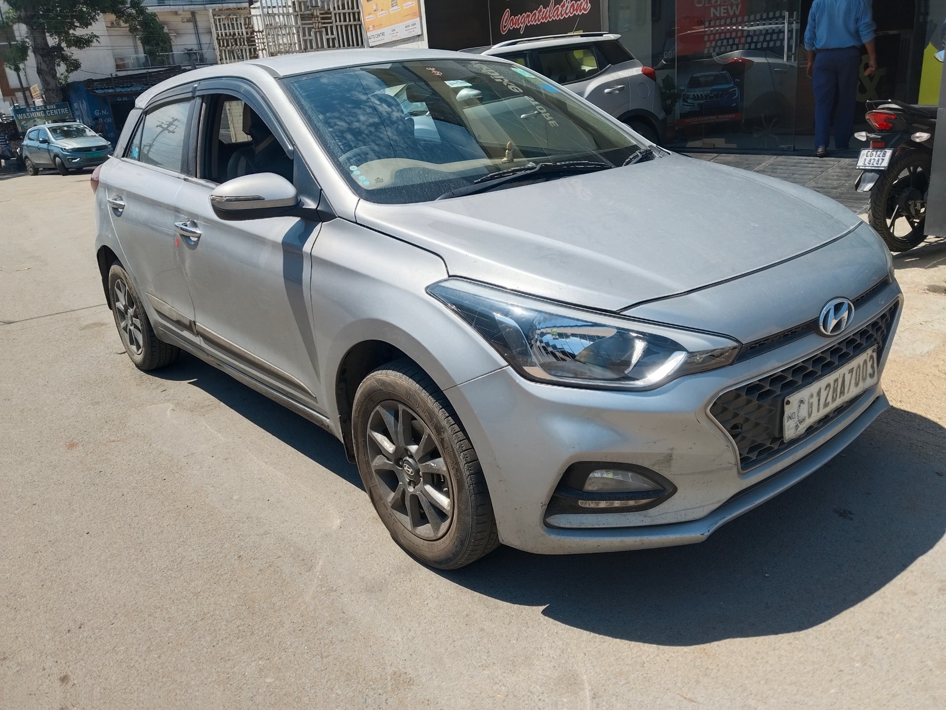 View 2019 Hyundai Elite i20 1.2 Sportz Plus CVT Petrol BS IV Image 12 Used 2019 Hyundai Elite i20 1.2 Sportz Plus CVT Petrol BS IV Image 12