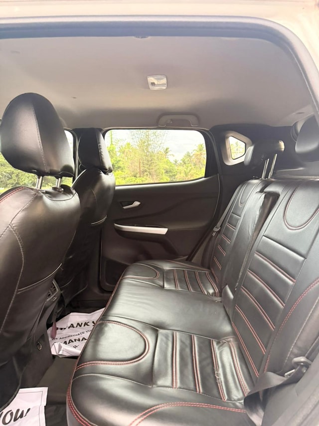 View Nissan Magnite Image 5 Used Nissan Magnite Image 5