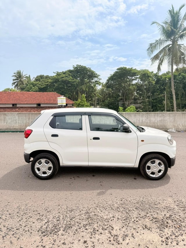 View Maruti Suzuki S-Presso Image 8 Used Maruti Suzuki S-Presso Image 8