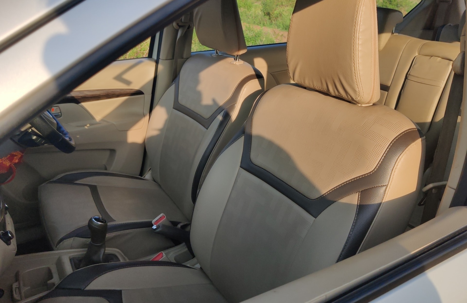 Used 2021 Maruti Suzuki Ertiga Used 2021 Maruti Suzuki Ertiga
