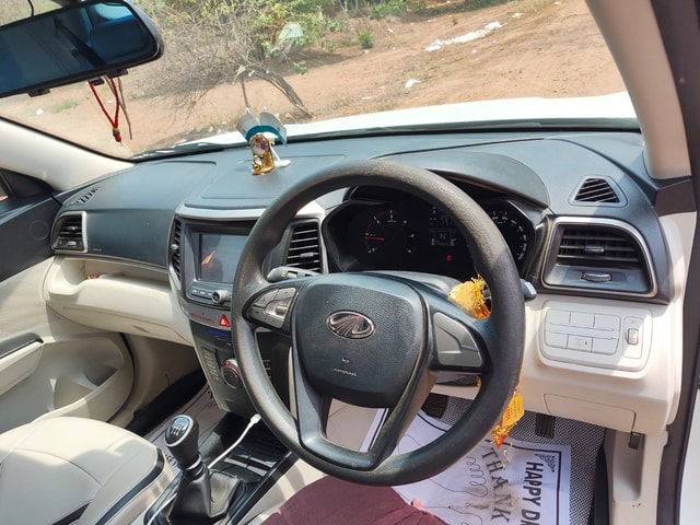 View Mahindra XUV300 Image 6 Used Mahindra XUV300 Image 6