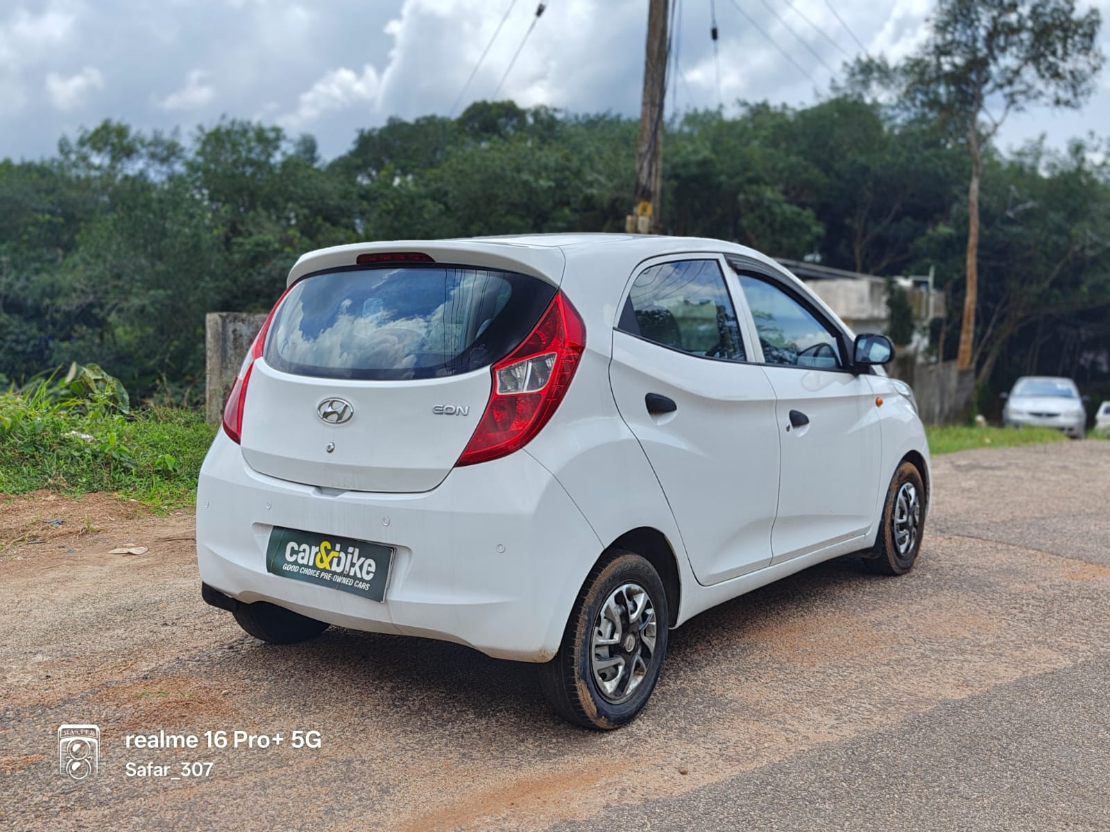 View 2017 Hyundai EON Era Image 16 Used 2017 Hyundai EON Era Image 16