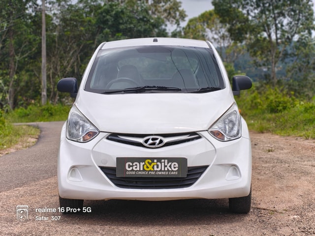 View Hyundai EON Image 2 Used Hyundai EON Image 2