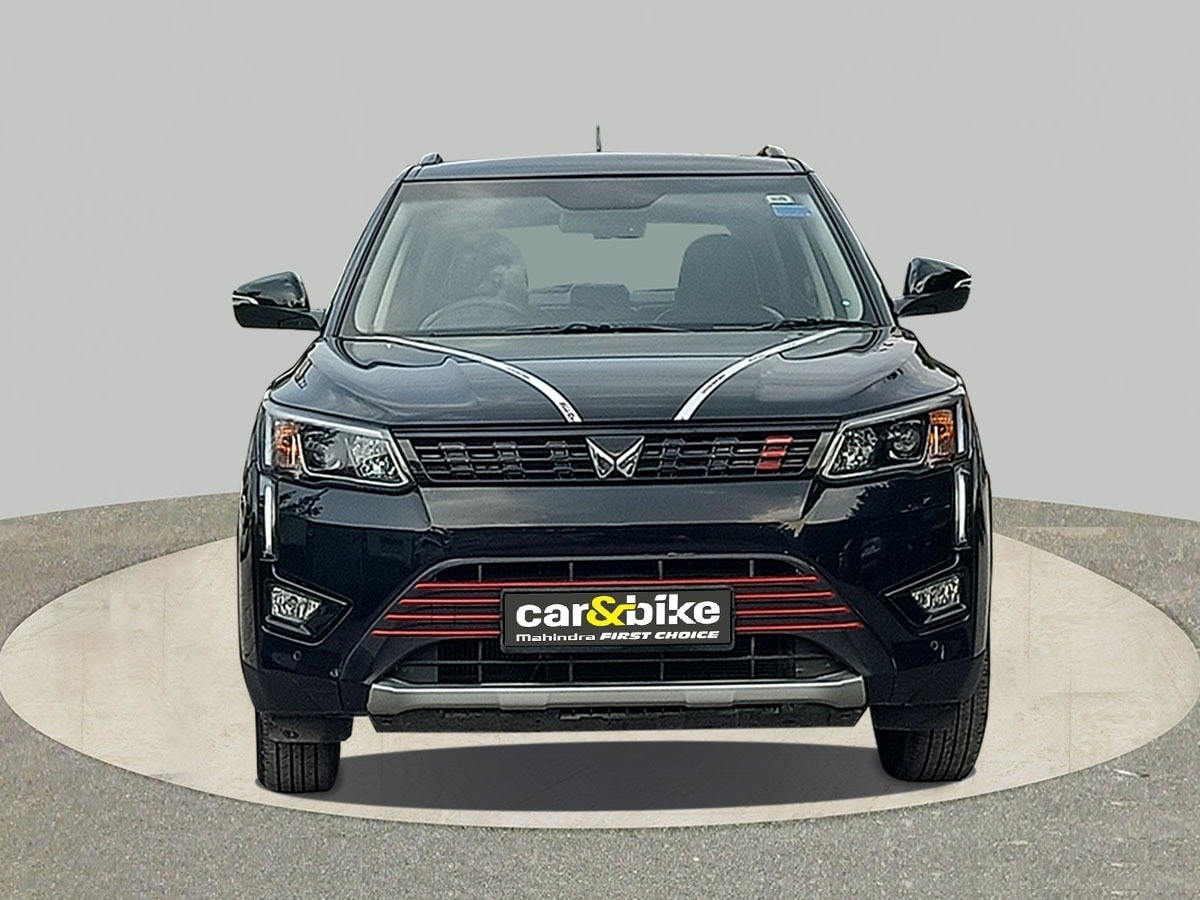 Used 2023 Mahindra XUV300 Used 2023 Mahindra XUV300