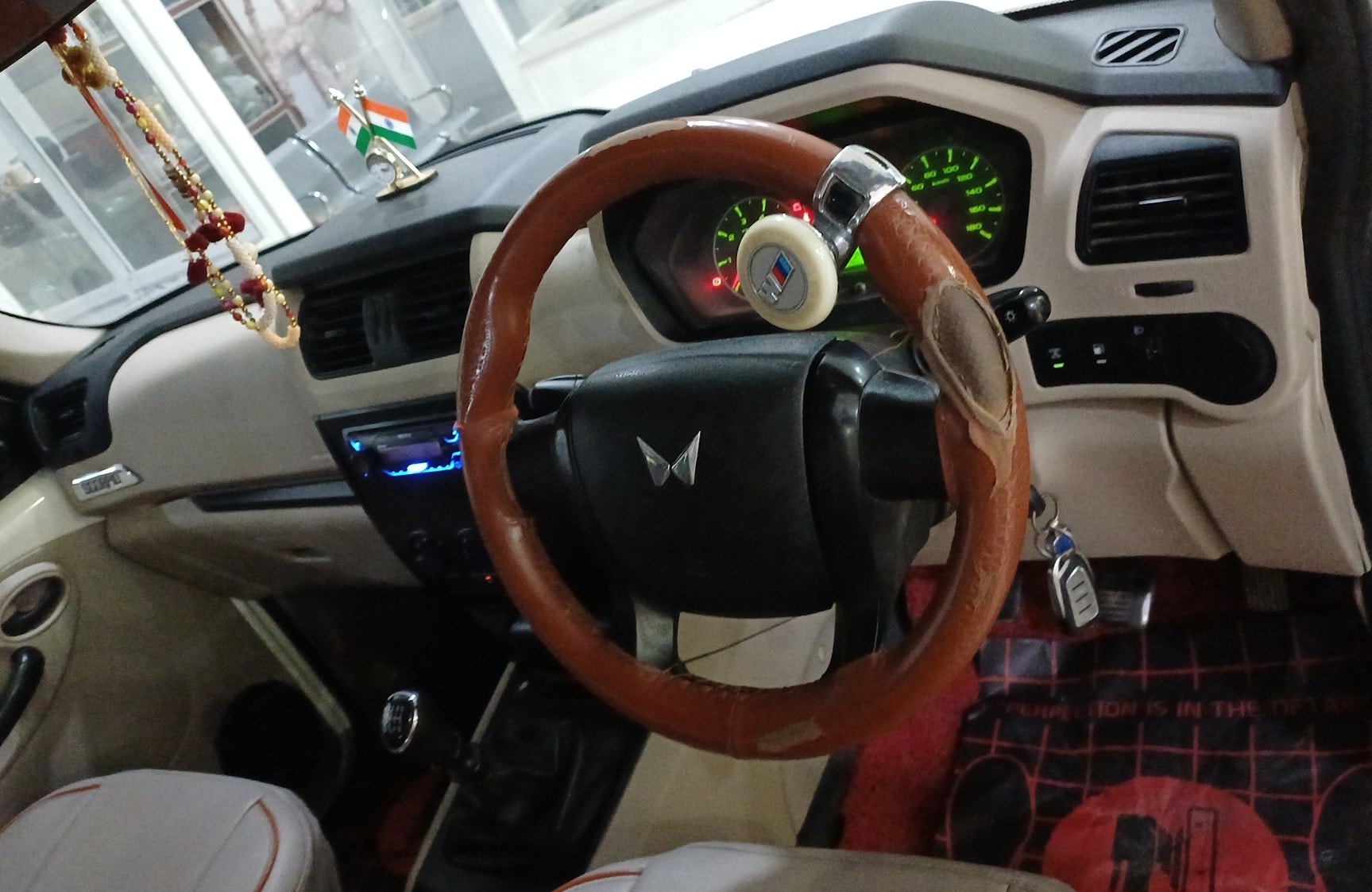 View 2022 Mahindra Scorpio Classic S 7 Seater Image 9 Used 2022 Mahindra Scorpio Classic S 7 Seater Image 9