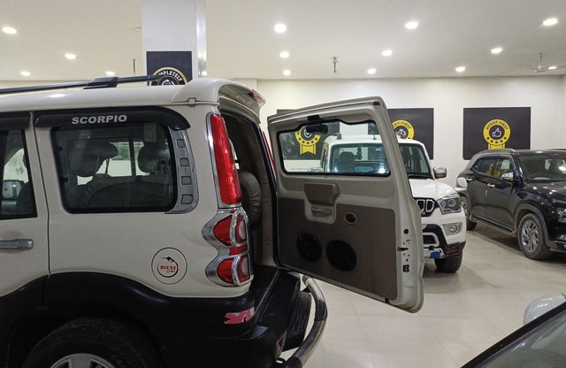 View Mahindra Scorpio Classic Image 14 Used Mahindra Scorpio Classic Image 14