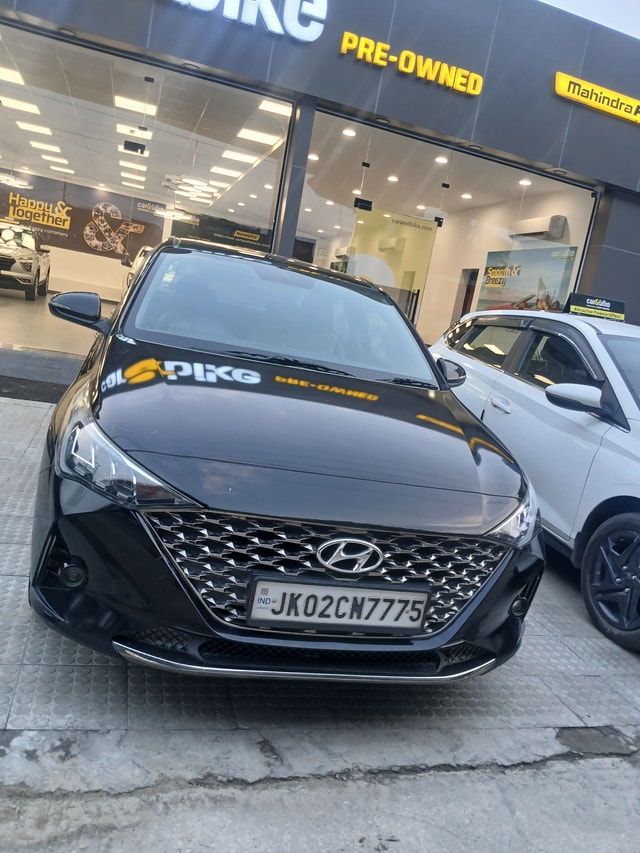 View Hyundai Verna Image 2 Used Hyundai Verna Image 2