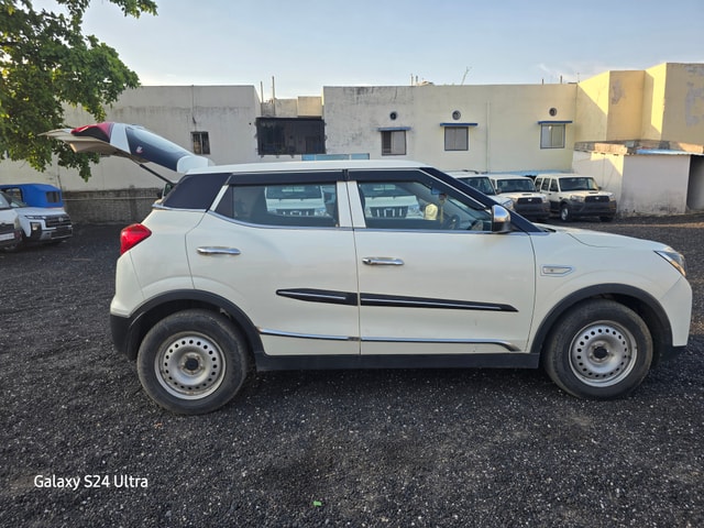 View Mahindra XUV300 Image 8 Used Mahindra XUV300 Image 8