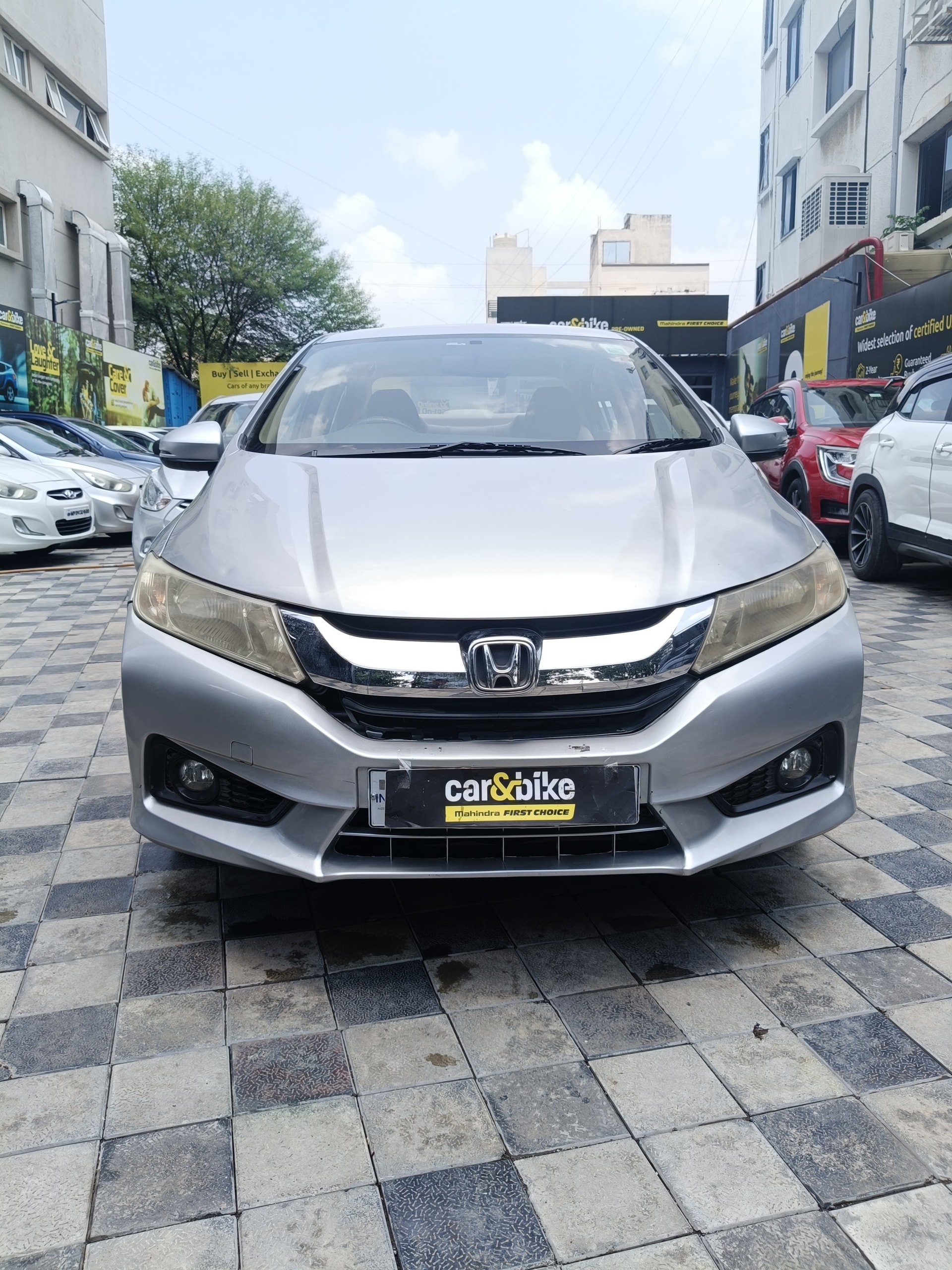 View 2016 Honda City V MT Petrol BS IV Image 2 Used 2016 Honda City V MT Petrol BS IV Image 2