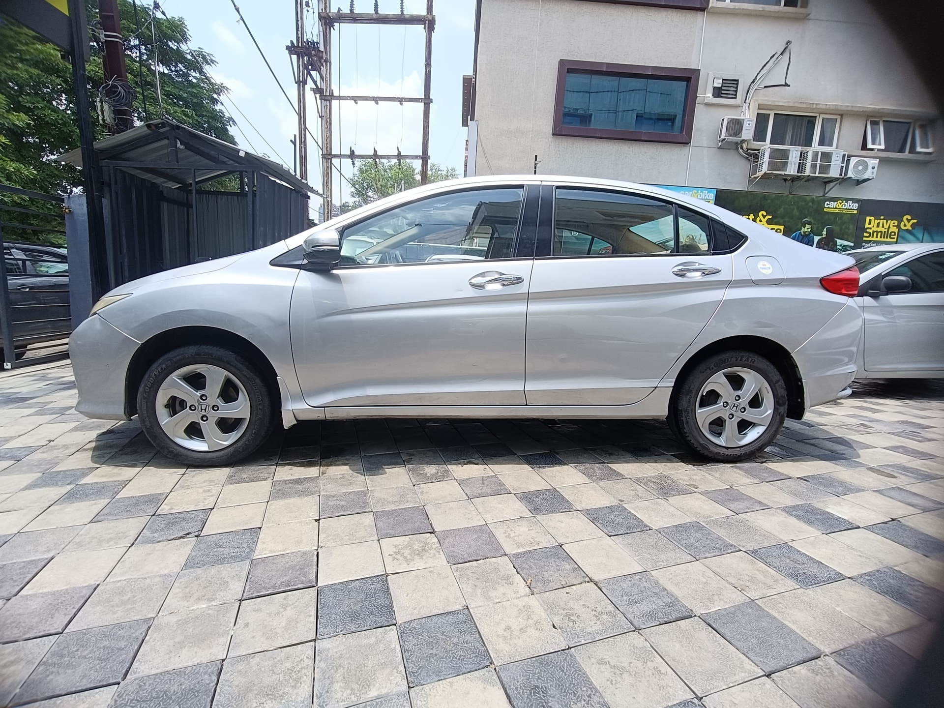 View 2016 Honda City V MT Petrol BS IV Image 6 Used 2016 Honda City V MT Petrol BS IV Image 6